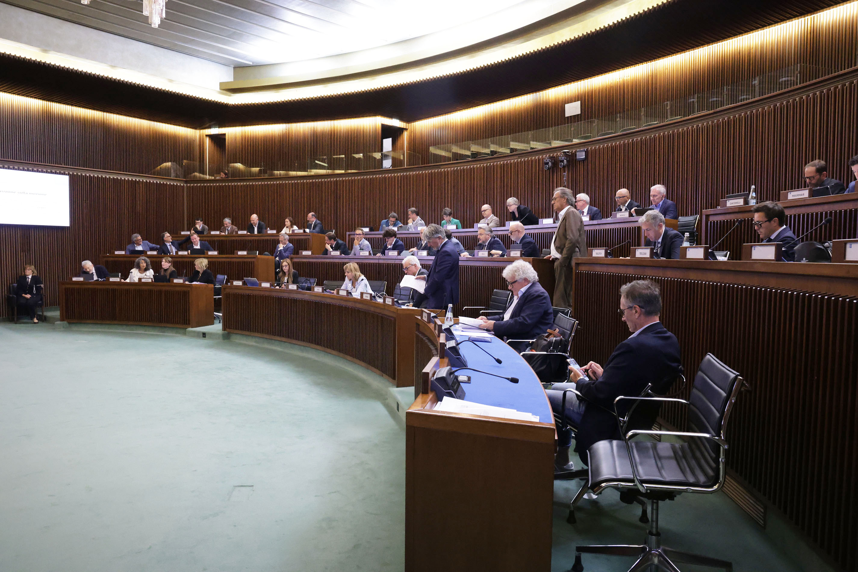 PROVINCE/2. DEMOCRAZIA MANCATA PER OPPOSIZIONI, ATTO TARDIVO PER CDX